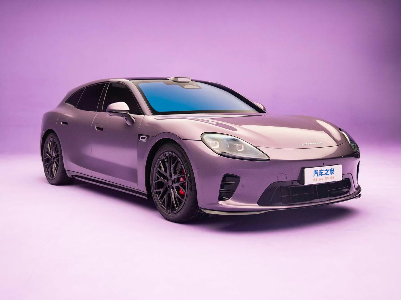 华为与广汽合作的启境GT7正式官宣发布，有种似曾相识的感觉，又熟悉又陌生。