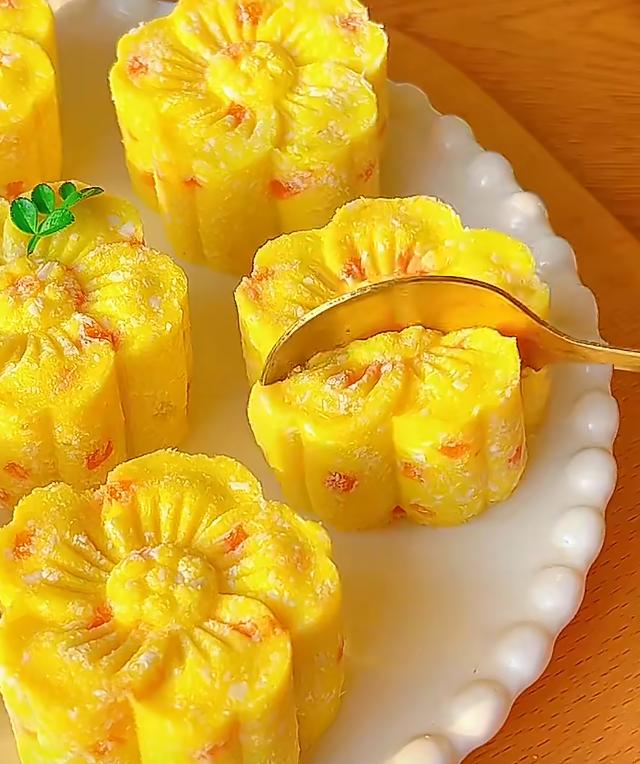 春天必吃！苹果山药糕，健脾养胃又好吃一到春天，很多人肠胃不舒服、没胃口，今