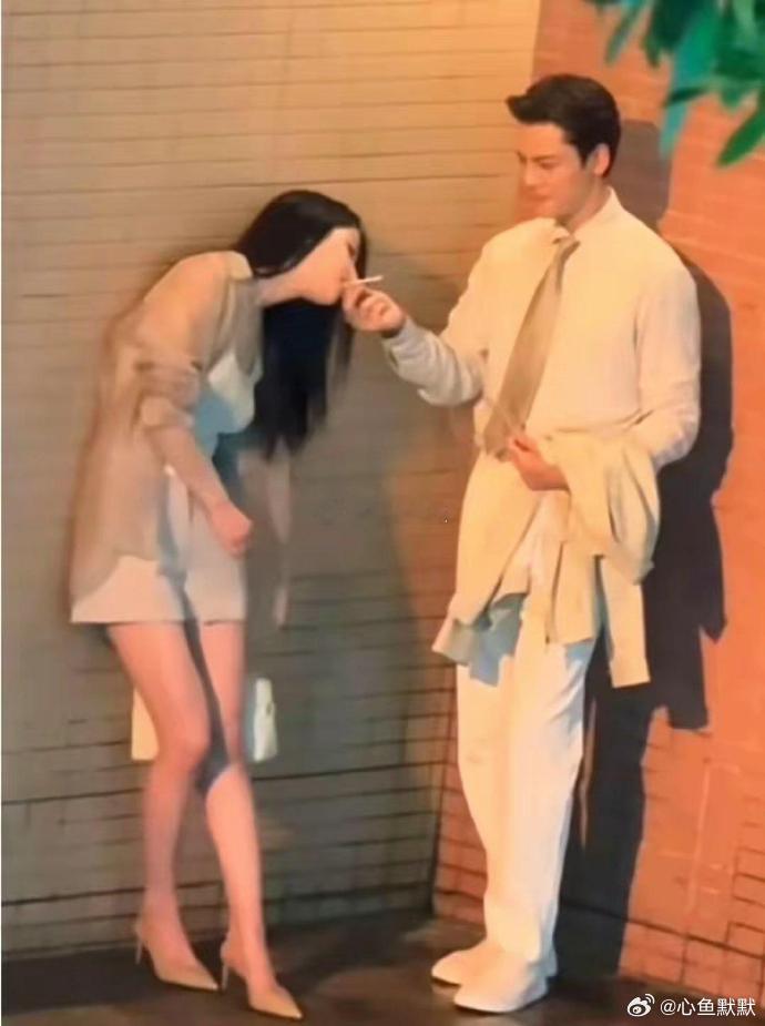 她为什么还不火！与陈伟霆搭戏熟女味拉满了...