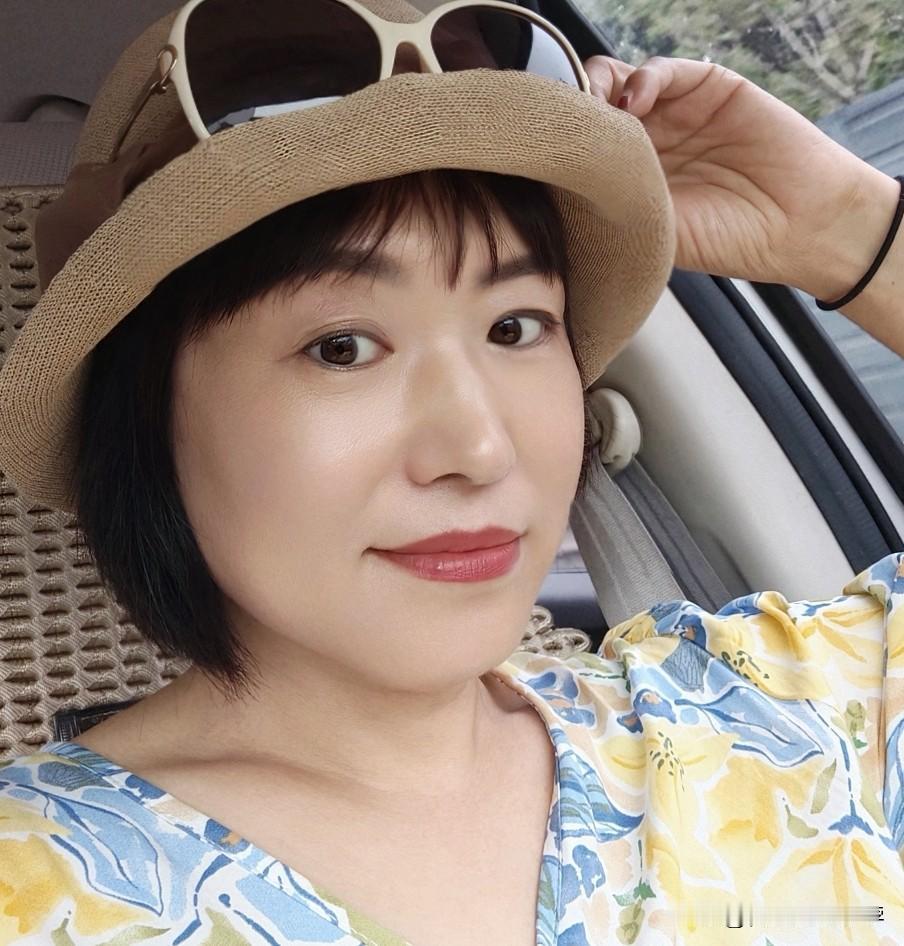 你退休后养老金能拿多少钱?我是2022年50周岁在银行的大堂经理岗位退休的。