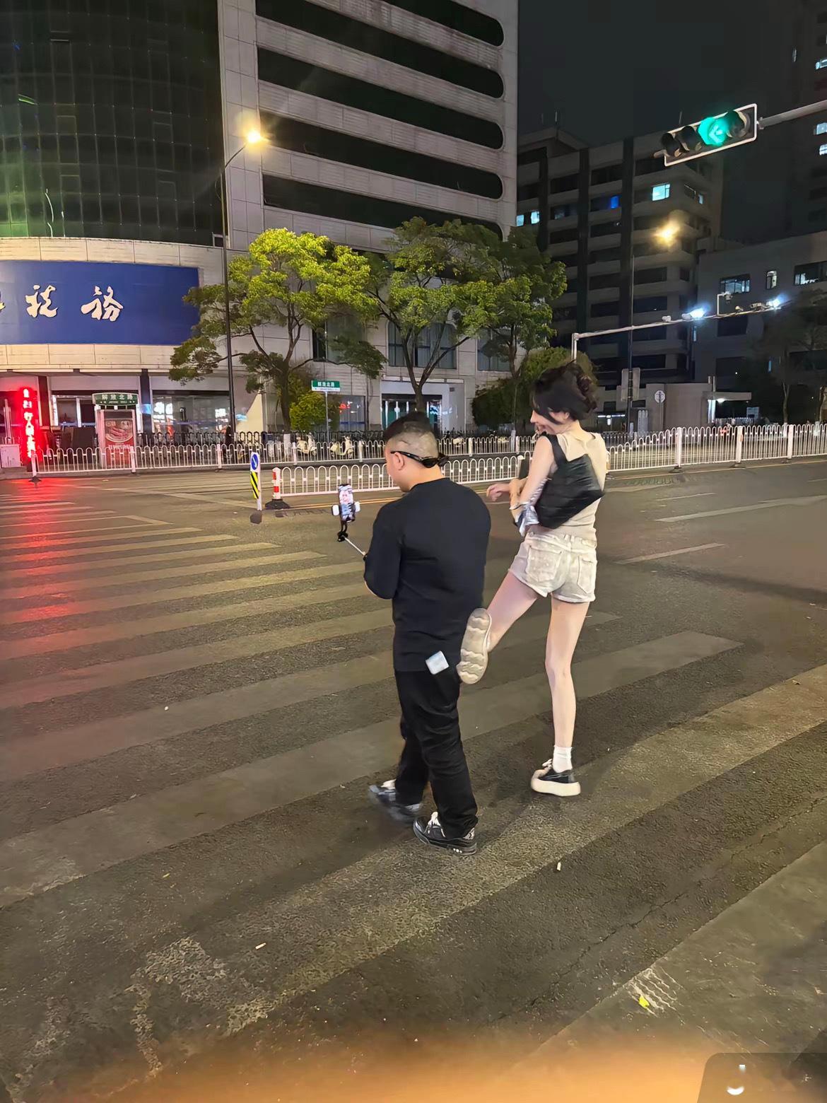 到家了兄弟们放心吧​​​