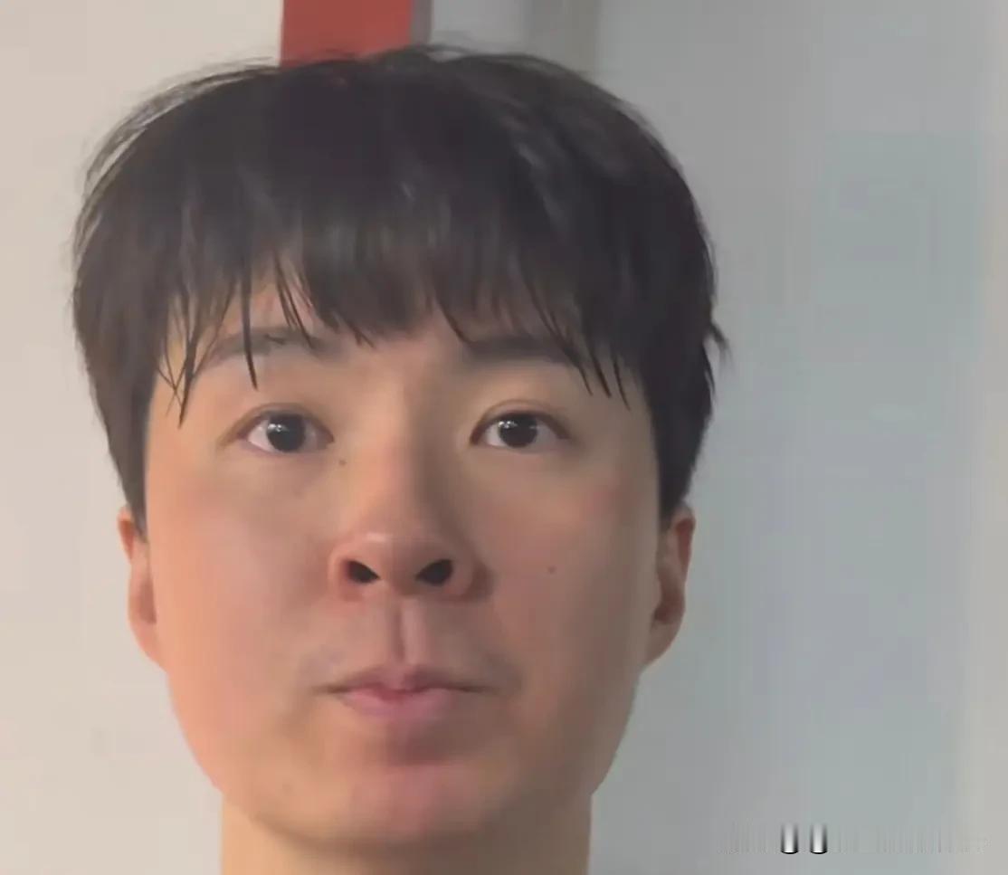 意外！韩国核心李贤重谈:中国男篮无缘决赛:非常意外，这场亚运男篮半决赛，中国