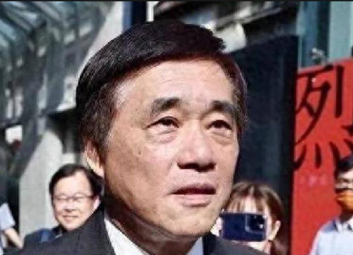 时代变了！郝龙斌辩论输惨了！郝龙斌昨晚有些吃力。他准备了很久，说的