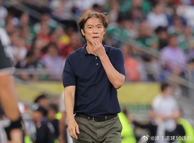 2026年美加墨世界杯韩国队小组赛出局后，一名韩国小学生因在街头采访中犀利批评主
