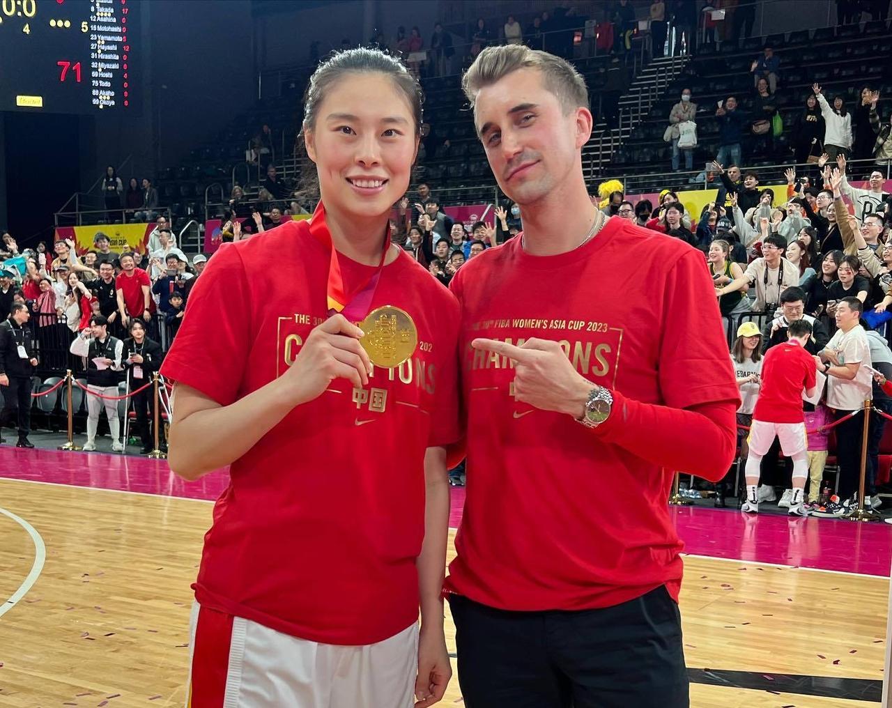 不同角度看谁是中国女篮发展进程中的顶级后卫如果论个人得分能力，那么我选三个人