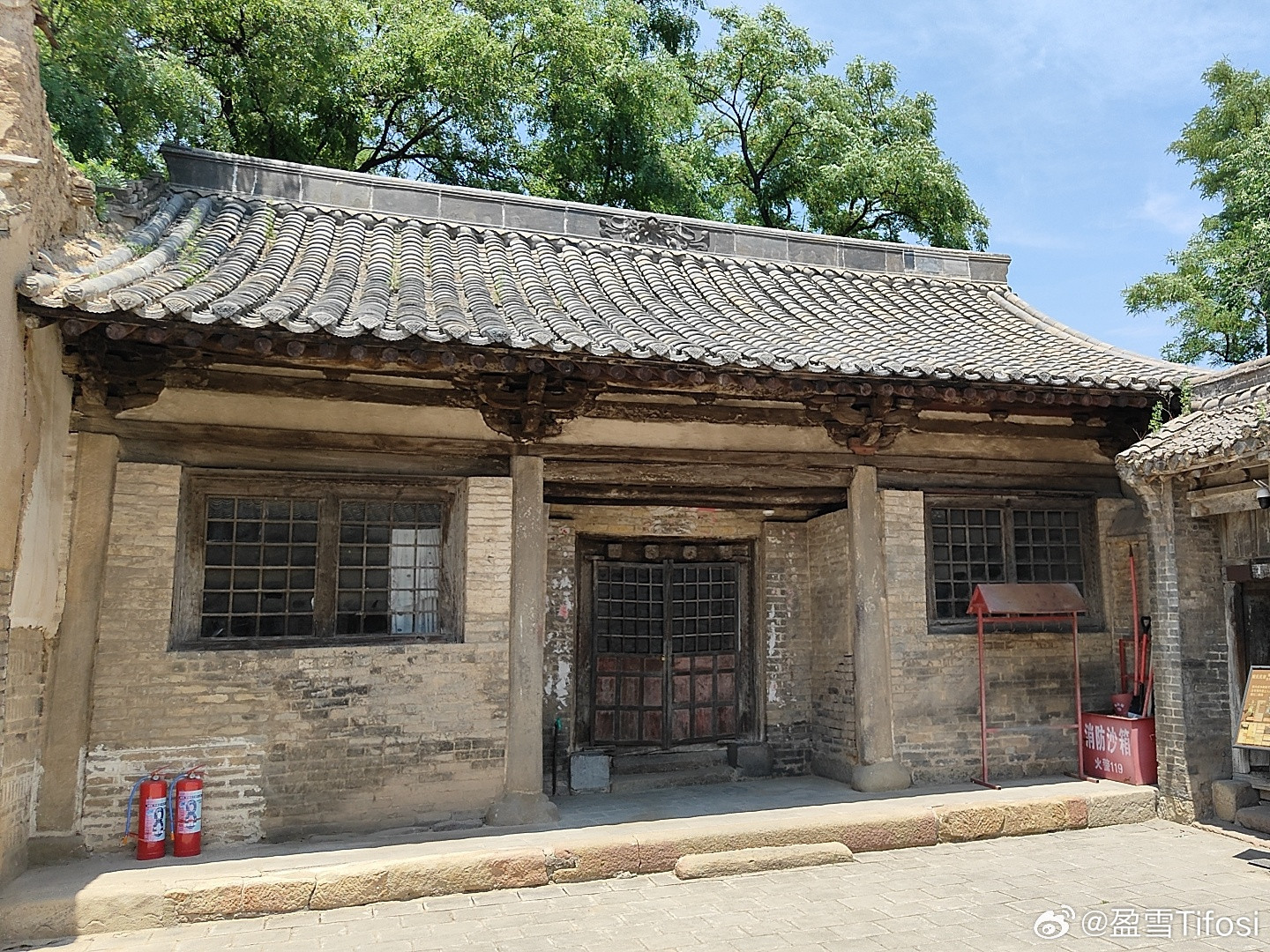 中国现存最古老木建筑民居——姬氏民居。附近有个中庄关帝庙。高平·姬氏民居