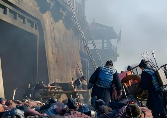 历史上最莫名其妙的叛乱，应该是泾原兵变了，皇帝舍不得犒赏平叛的士兵，然后官军变叛