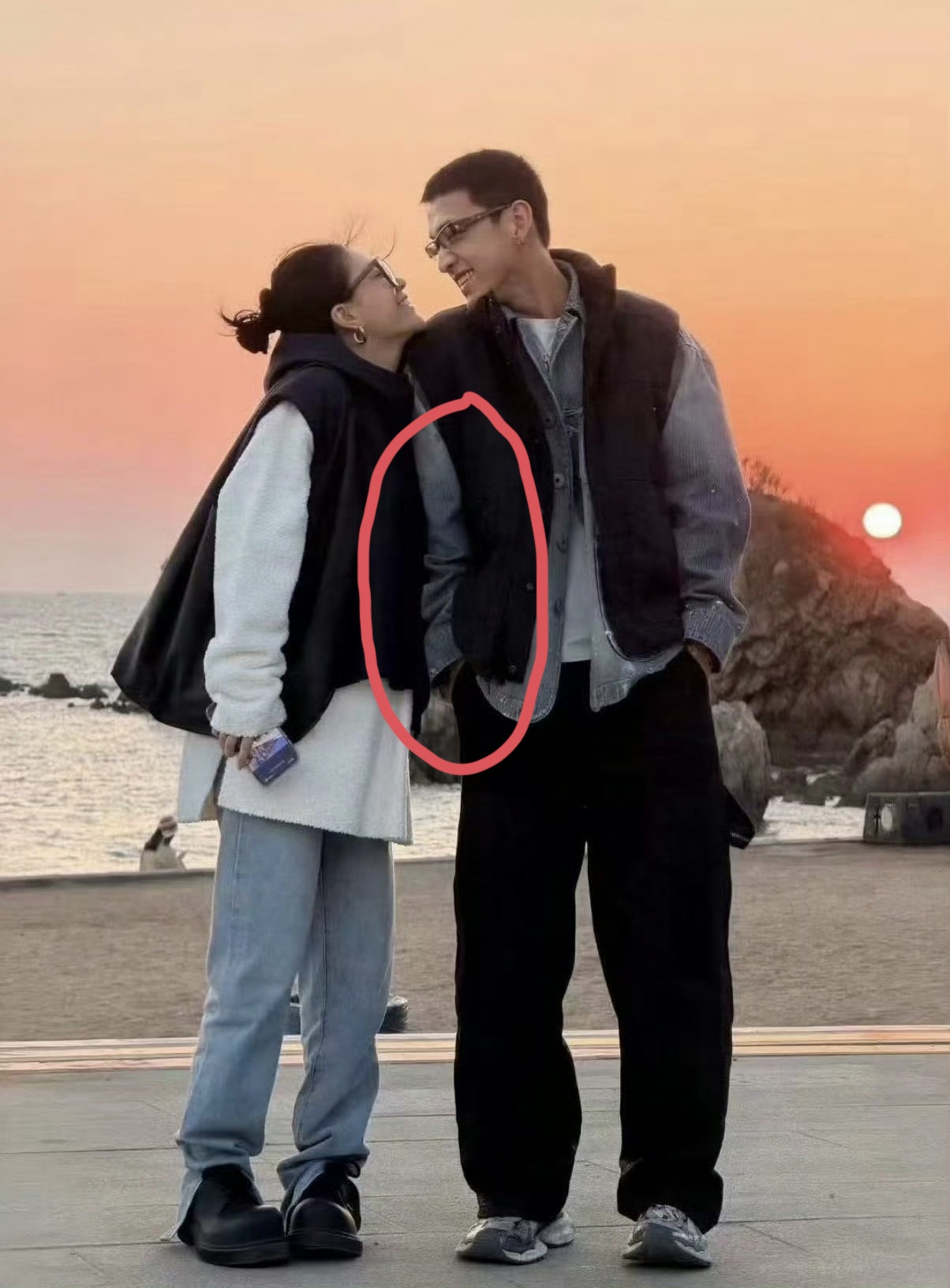 怪不得车澈绷不住要破防！离婚不到3个月，前妻李嘉格明晃晃秀恩爱，让他脸往哪搁？