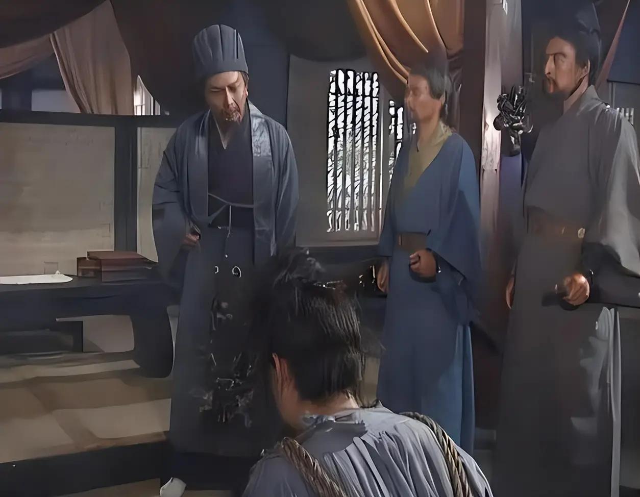 诸葛亮不北伐与北伐相比，哪一个战略对蜀汉更为有利？三国时期，诸葛亮执掌蜀汉大权