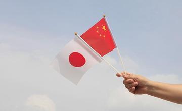 美国打残了很能打的日本，从此立威于世界。苏联（俄罗斯）打赢了很能打的德国和日本，