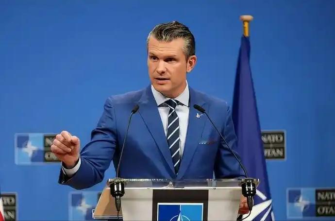 *难怪美国防长绝对禁止与解放军冲突了！据报道，近日，一份美国机密文件曝光，称解放