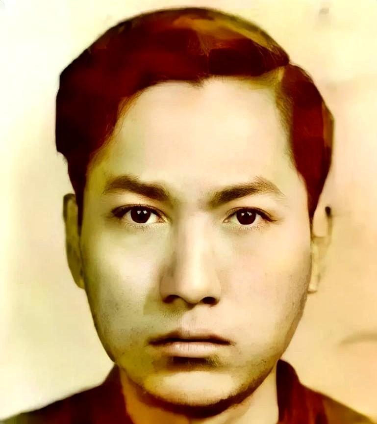 1982年8月15日，著名抗日英雄赵一曼的儿子，在家中自缢身亡。他叫陈掖贤，是