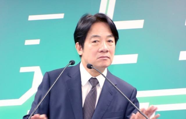 台湾青年联合会理事长何溢诚9月15日晚发文写道：“赖清德既害怕‘台独’会导致大陆