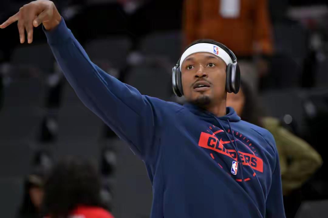 NBA真是越来越让人捉摸不透了。24岁的玛瑟琳场均能拿17.6分，突破造杀伤能力
