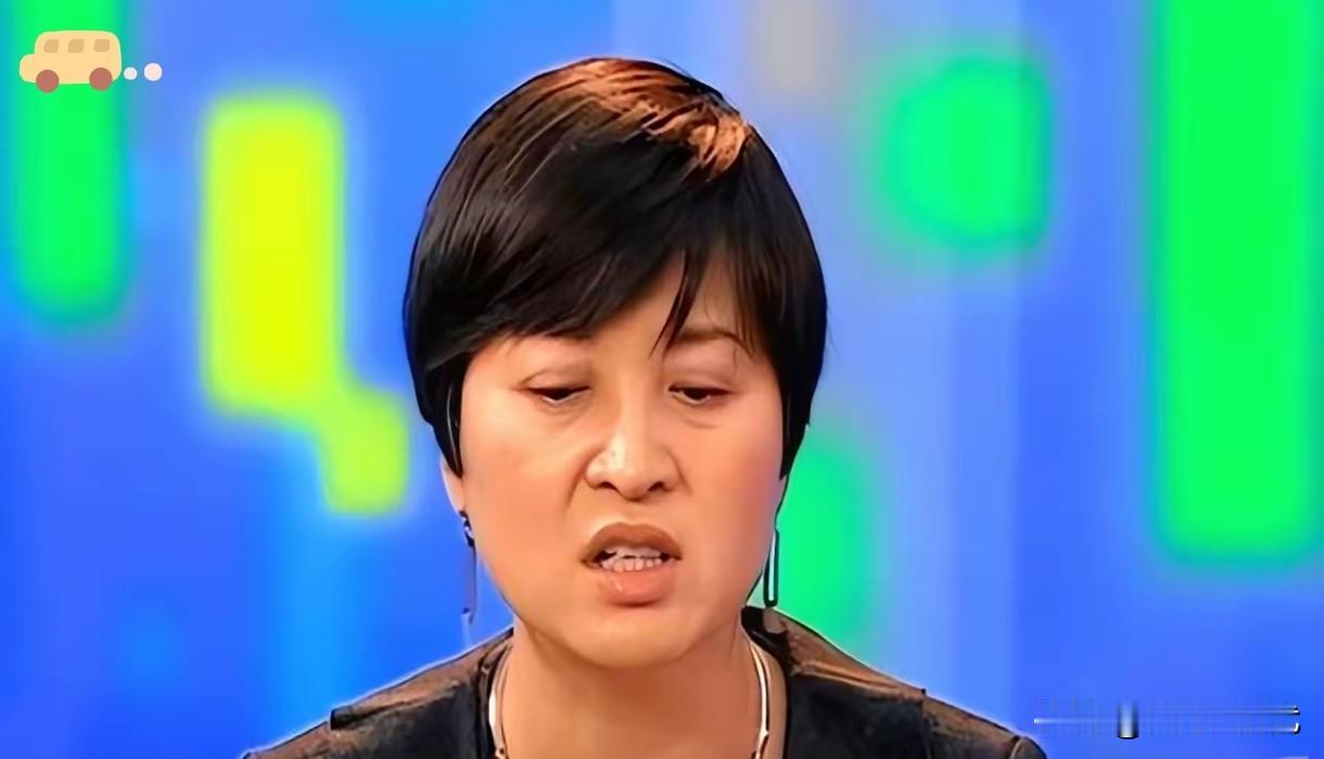 被12家媒体拒稿，众叛亲离，袁莉这回算是彻底活成了个笑话。读完她在《纽约时报》