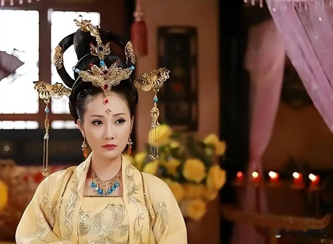 为什么长孙皇后死活也要给李世民纳妾？贞观二年，长孙皇后挺着孕肚，四处打听一个