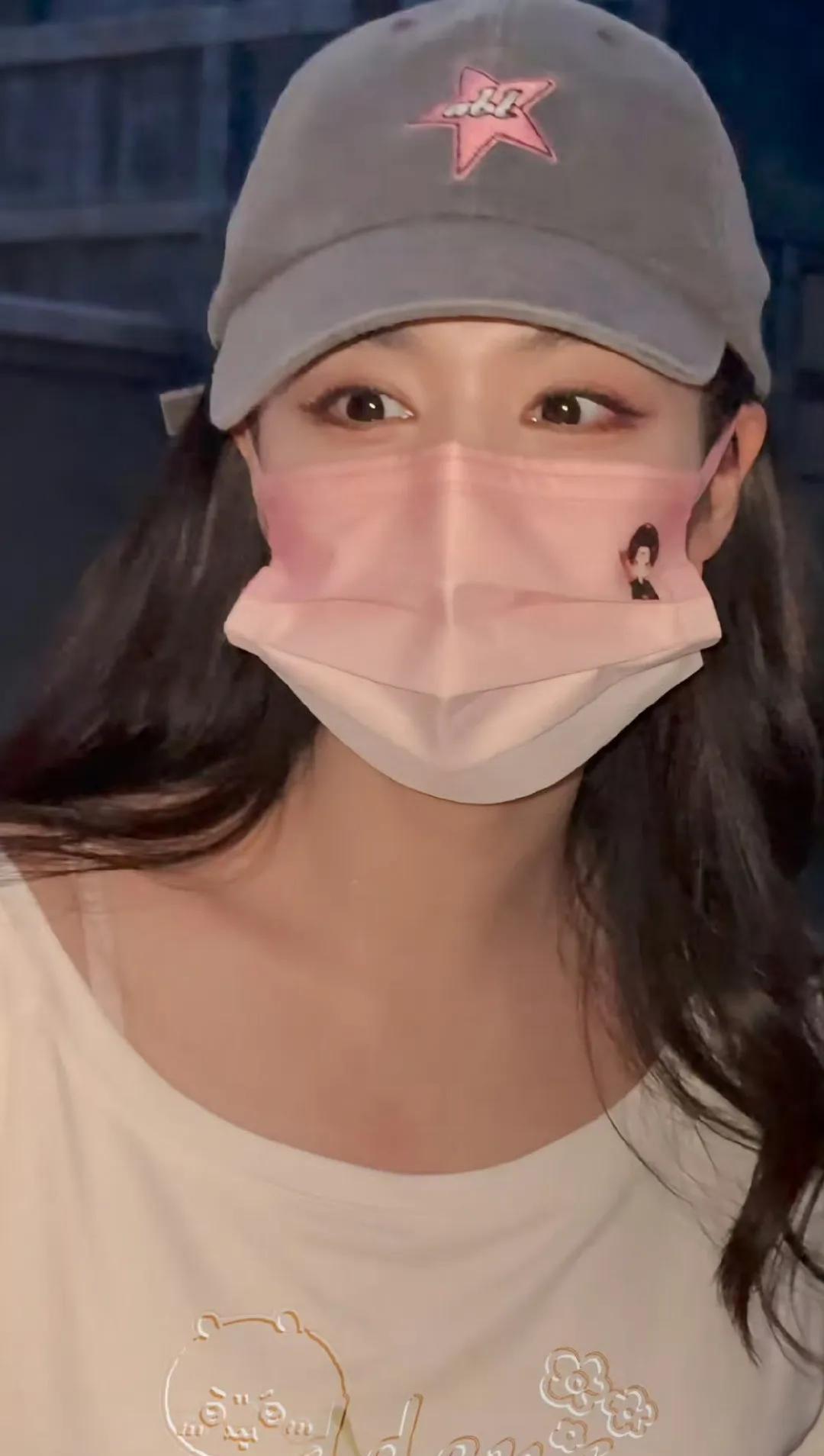 #17年至今从未失约的约定，王楚然被粉丝安慰到眼红：双向奔赴才是最好的模样#