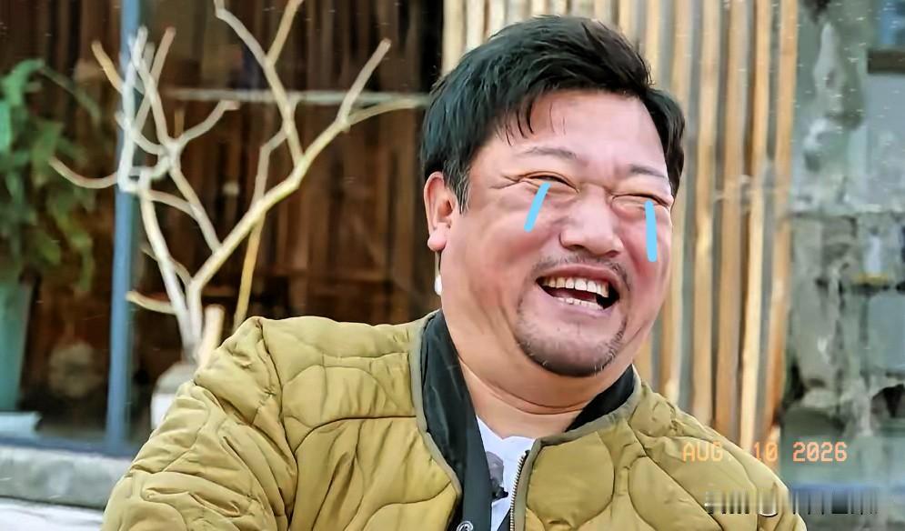 贾冰：爱咋滴咋滴吧，大不了以后少喝酒，少和他们一块儿聚得了。啥哥们儿，太不地