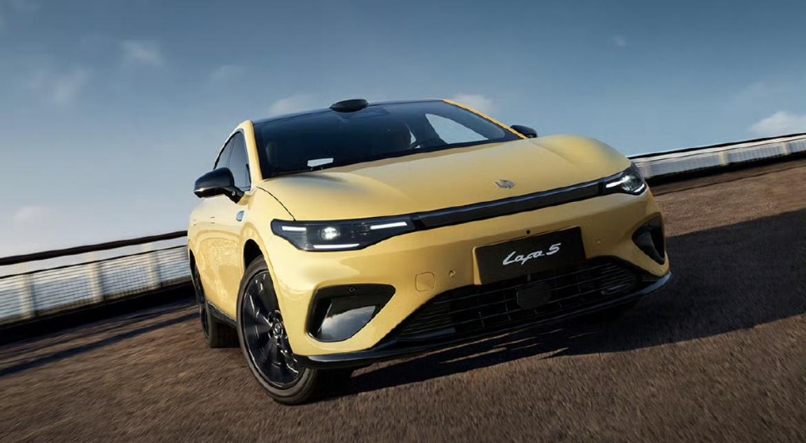 10万级纯电小钢炮！零跑Lafa5今晚正式上市，限时价9.28万元起。新车亮点