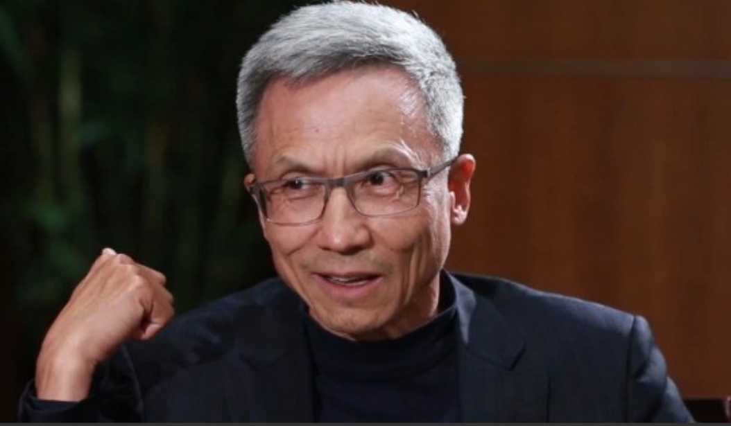 “中国人的投机取巧心理太重了！基本技术没过关，就想着搞人工智能，想什么呢？”20