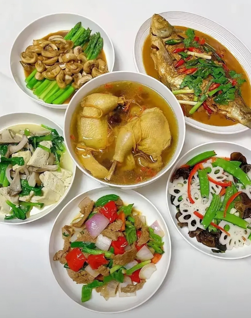 请问，这桌菜值300元钱吗？