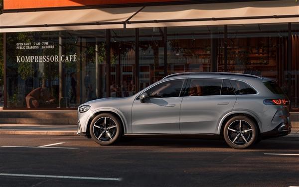 【尺寸加长、用上39.1英寸超级大屏奔驰纯电GLC首发：换800V架构了】今日