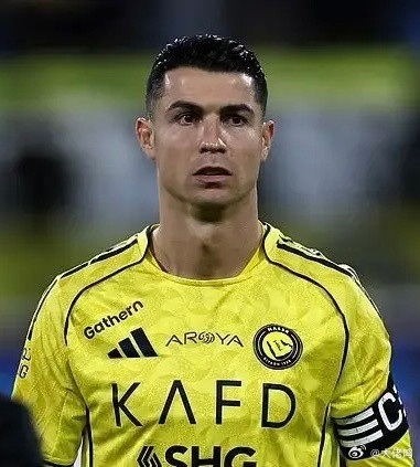 C罗可能重返欧洲或前往美职联我还是那个观点，罢赛风波会尽快过去的，因为我罗最看重