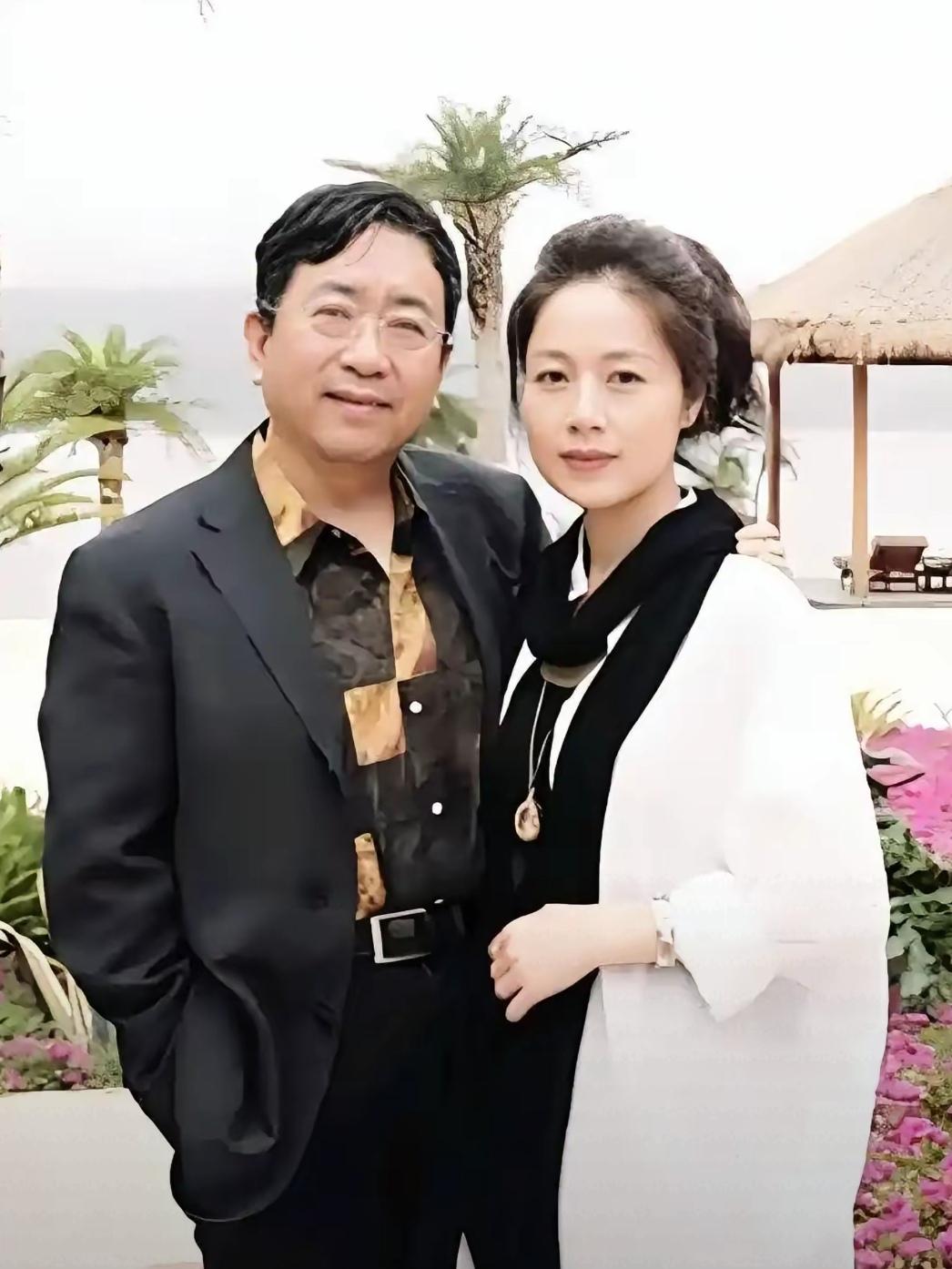 相识多年仍然关系稳定的几对老夫少妻。余秋雨和马兰相差16岁；陈凯歌和陈红相差16