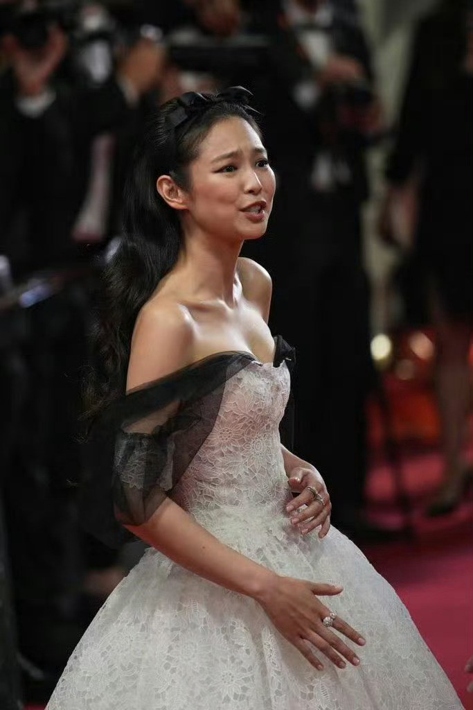 朴彩英女神好美呀jennie不爱洗澡的hei市饼