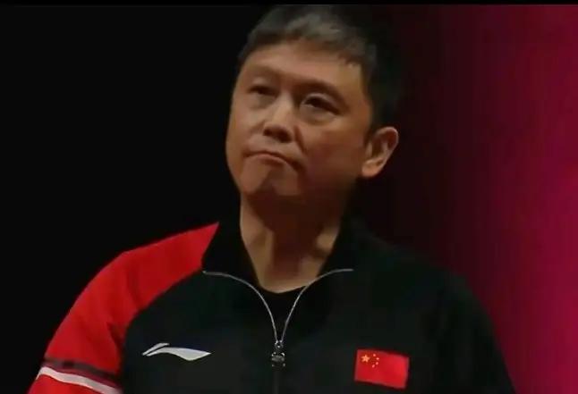 【志强教练兜了底，情绪价值给足了】马斯喀特站，国乒教练刘志强独挑大梁。王皓指导提