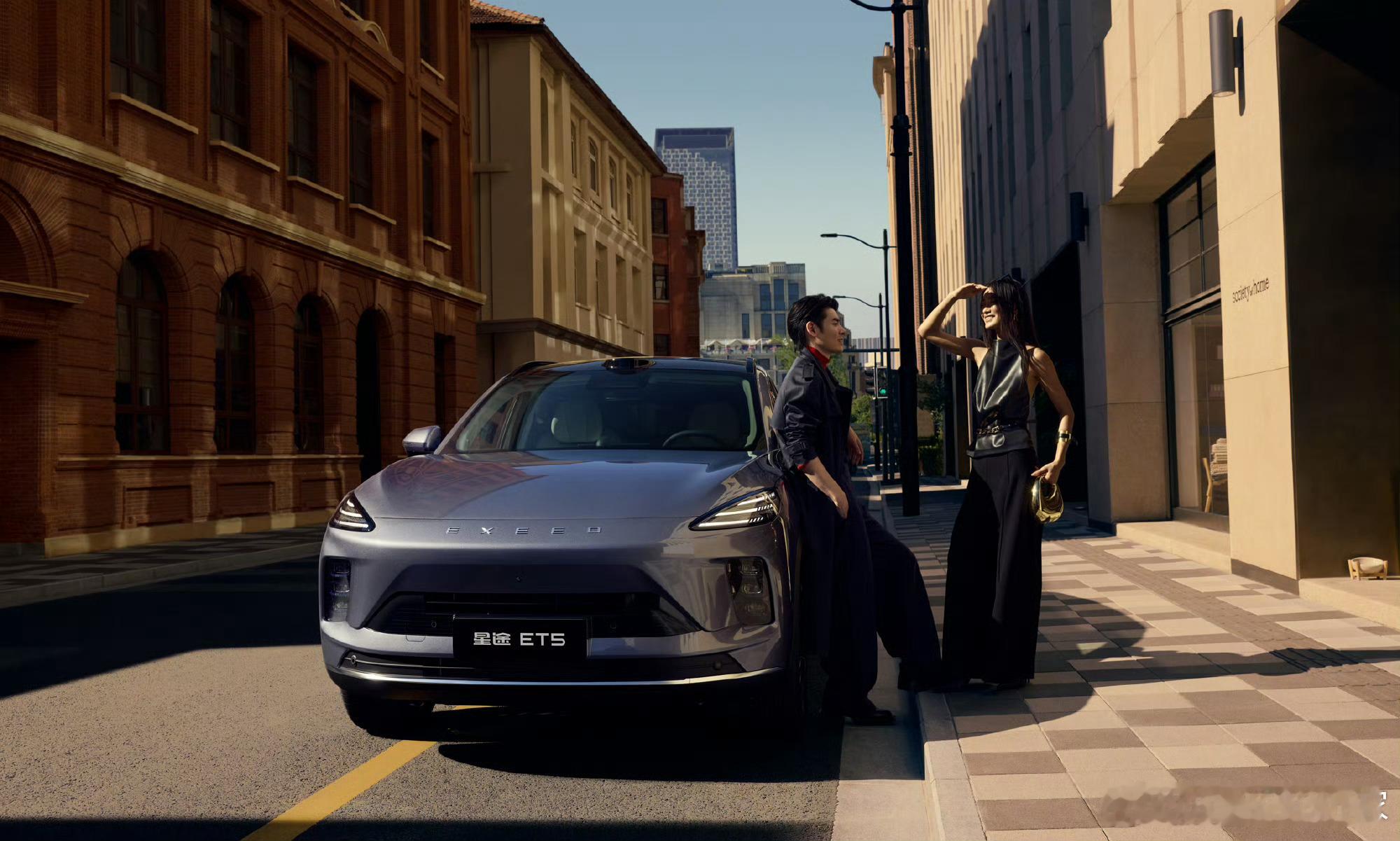 星途ET5是15万级中型SUV中同级唯一使用高通骁龙8255芯片的车型。首搭地