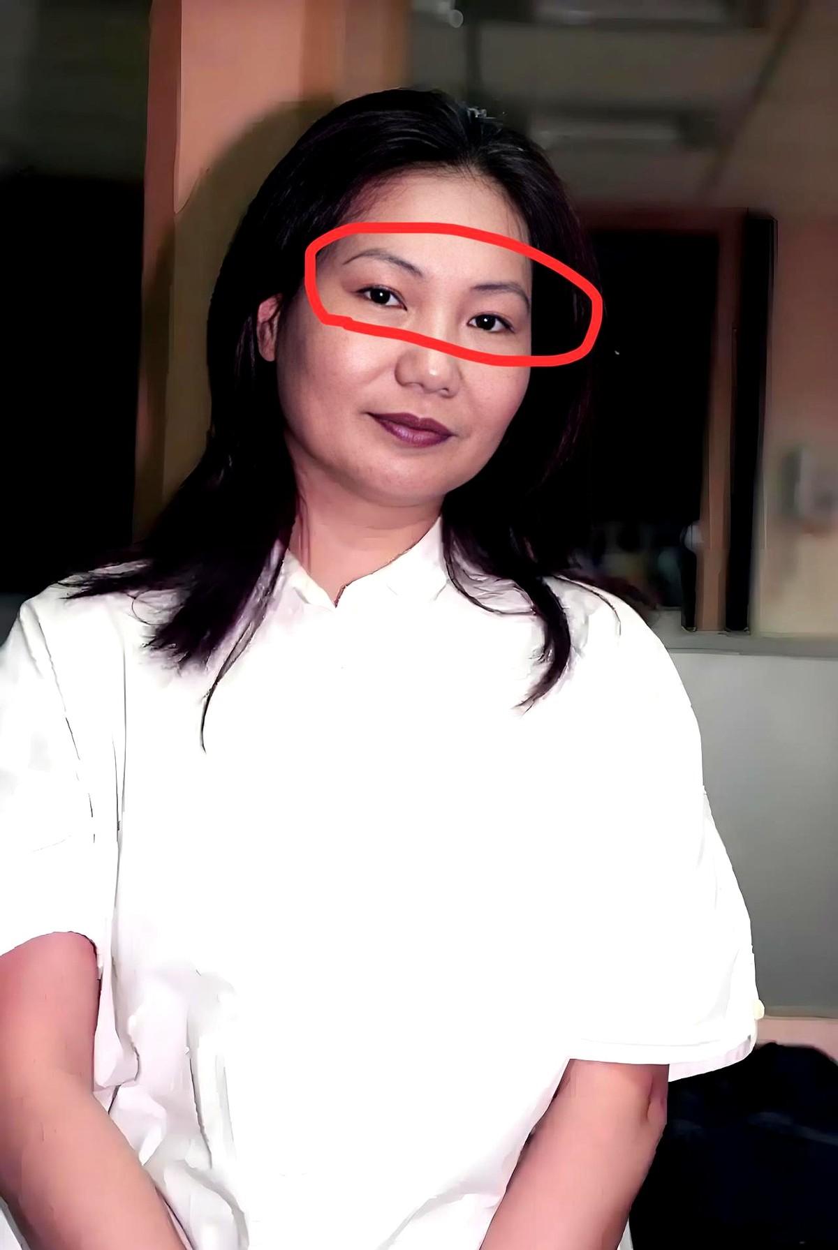 S妈，醒醒吧！千万别怪我们说话难听，实话实说，如果我是你，我第一件事要做