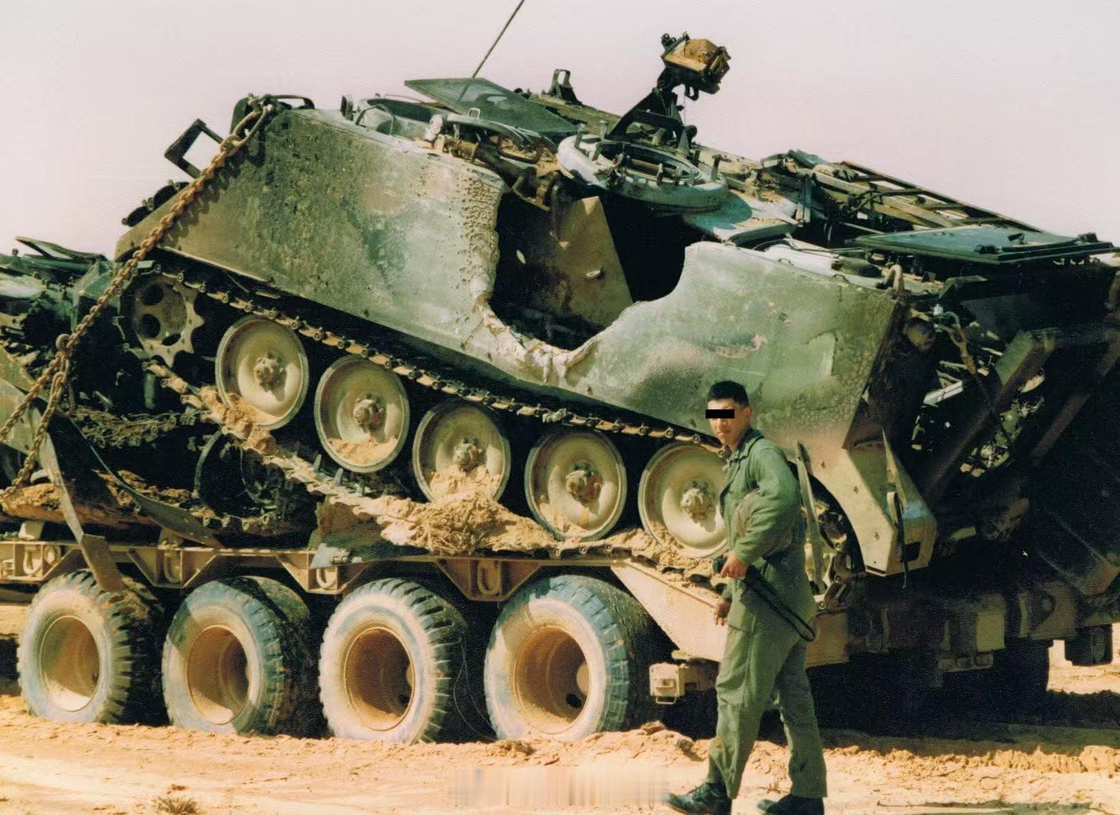 M113被ATGM击中之后车体变成了这样，安东星的“外部结构断裂”原来是真的😨