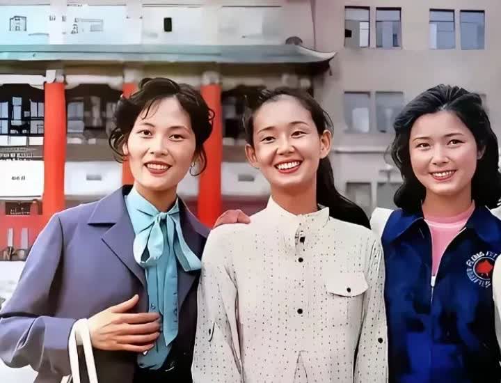 如果能把这三个全认出来的，至少也得70岁以上的老影迷了。这是80年代长春地质