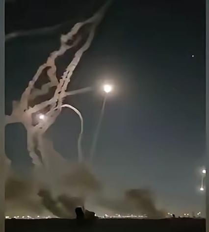 假如波兰下场，俄军还能撑几天？这事真不是看账面兵力就能算明白的。波兰这几