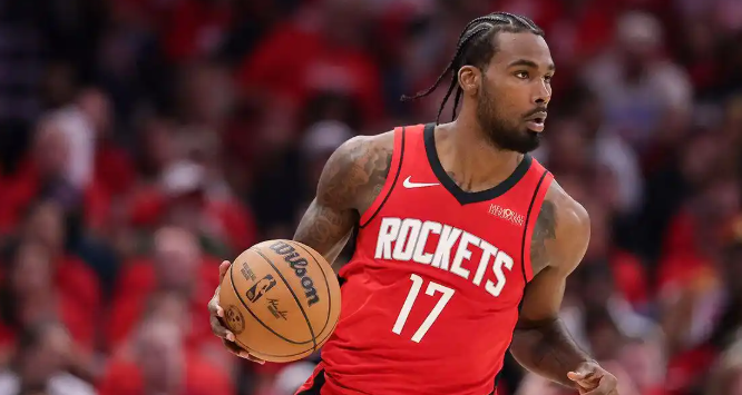 前NBA球员费尔顿在《ToTheBaha》节目中谈到了伊森。费尔顿表示：“