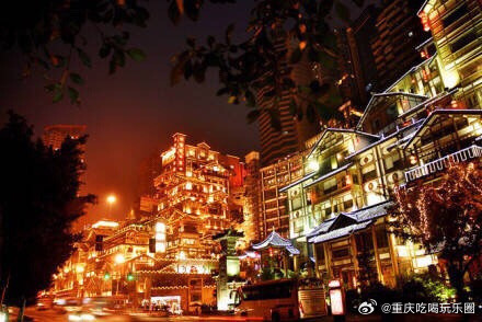 重庆洪崖洞，说不定可以遇到千寻