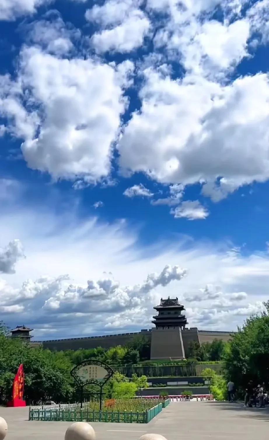 “大同蓝”又上榜了，荣获2025上半年全国168个重点城市空气质量较好前20名。