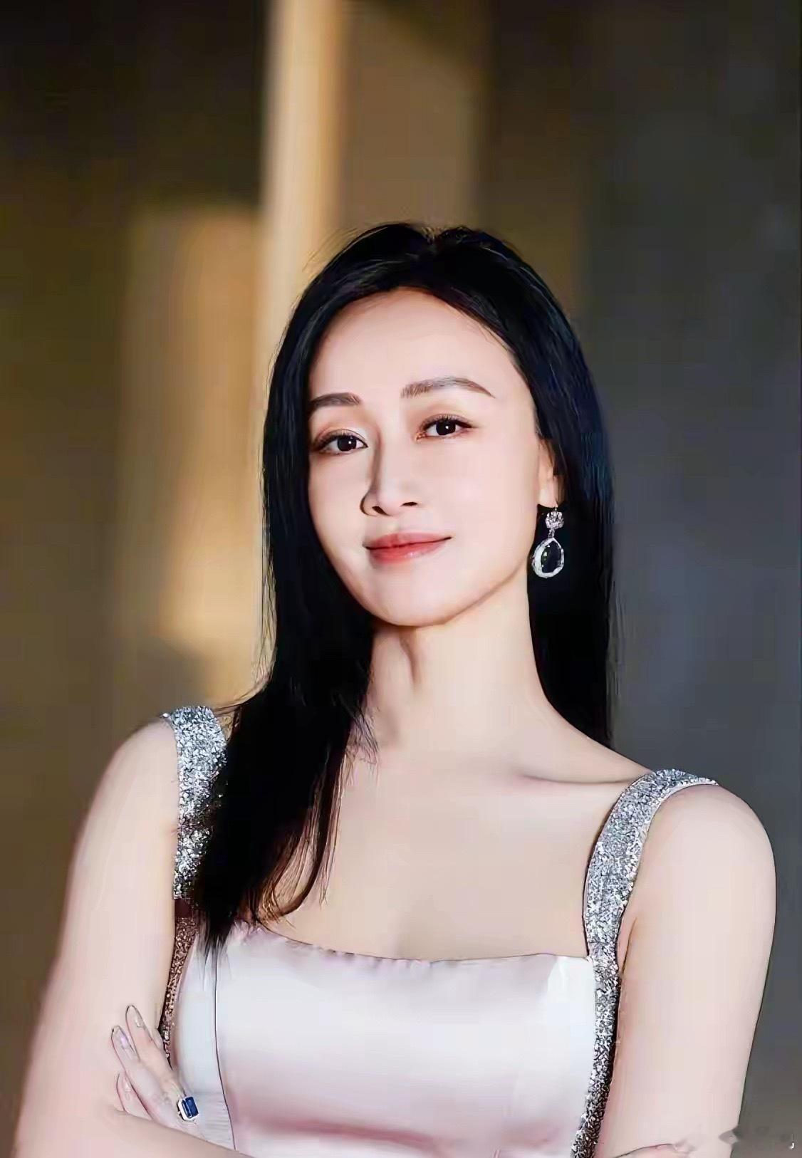 芒果台惹错人了！赵子琪只是不红，可她根本不是“软柿子”。2011年，她被搜狐网爆