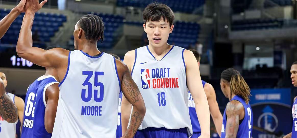 青岛男篮的杨瀚森在NBA选秀中于第39顺位被猛龙队选中，他是一位一轮秀。到目前为