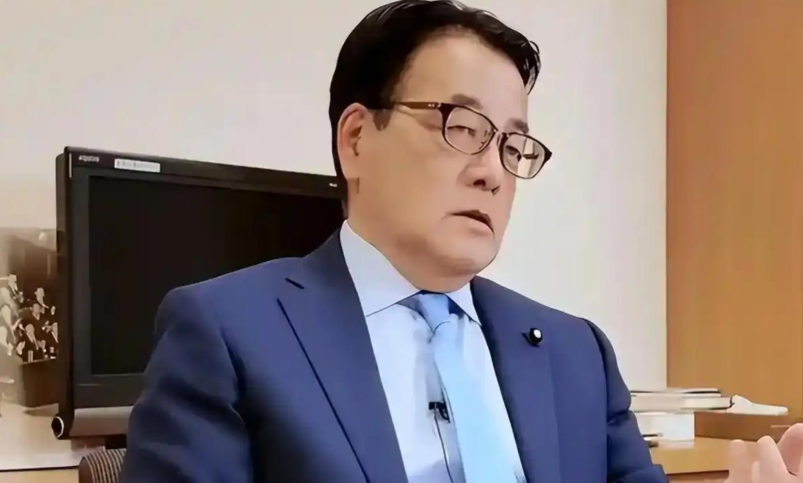 日本前外相“步步为营”，高市早苗首相宝座或“岌岌可危”！据参考消息援引日本《日刊