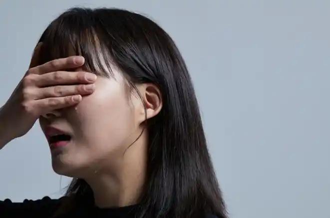 我谈过五个女朋友，最后都分手了。虽然我不是全责，但始乱终弃的意味还是有的。我很内