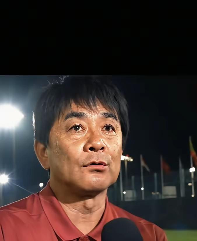 完犊子了，中国U17国少上半场0-1落后日本U17队，36分钟，日本U17利用角