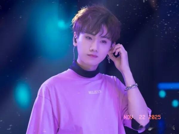 汪苏泷直播信息量爆炸，究竟有哪些重磅消息？汪苏泷通过一场直播向粉丝们宣布了其“