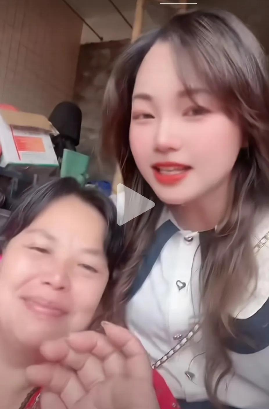 是婵宝的亲大嫂？这美女是华嫂吗？是婵宝未来的大嫂吗？还是说是AI合成？要是真