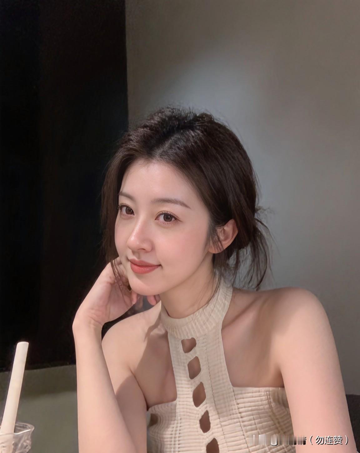 长久的两性关系，从不是单方面的妥协，而是双向奔赴的滋养。遇事不冷战、有