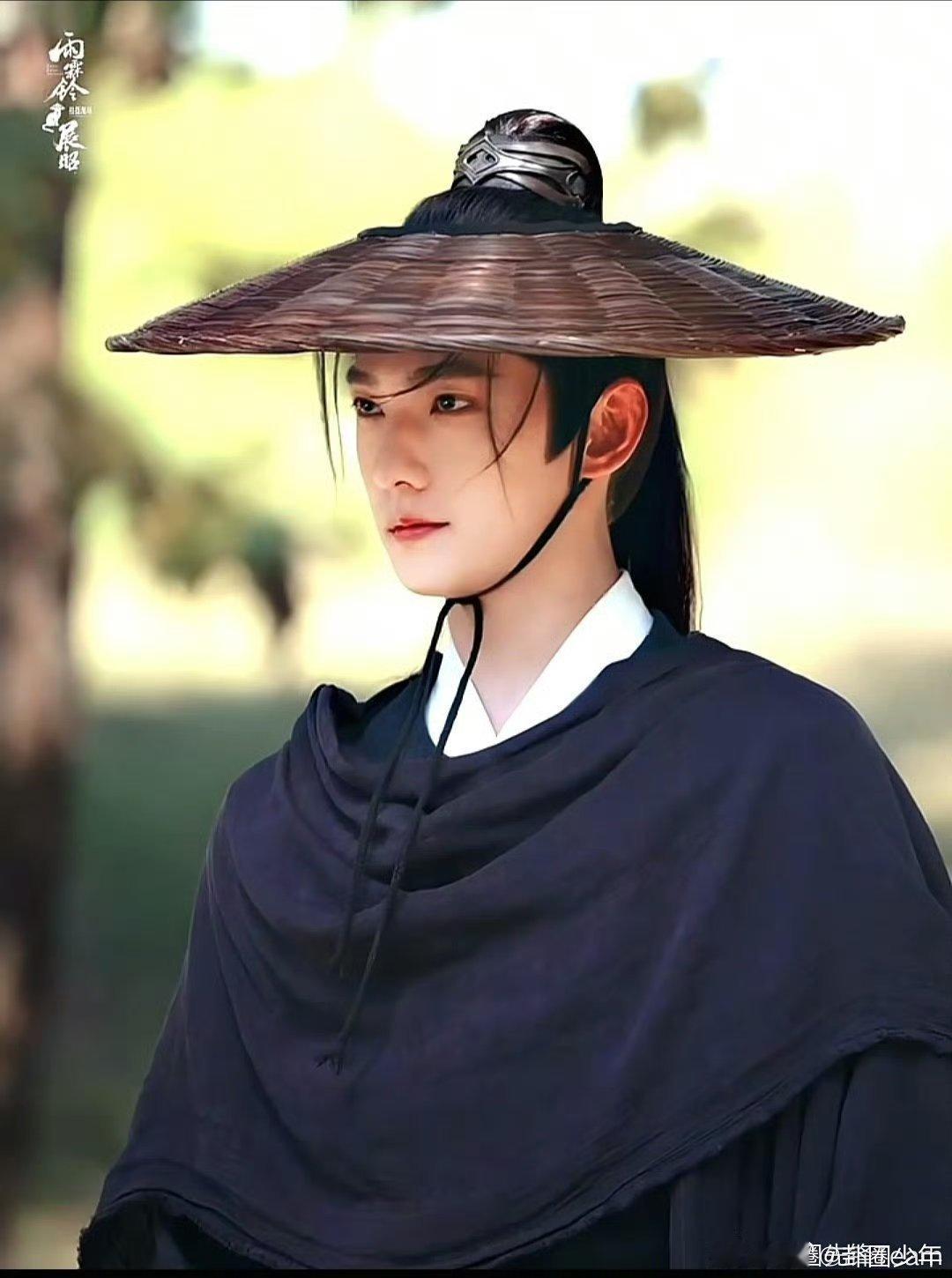 杨洋雨霖铃5月8日定档杨洋雨霖铃明天定档盼星星盼月亮终于等到定档消息，杨洋携《