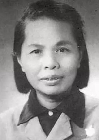 “我是周恩来曾经的妻子，我想见一见他！”1953年，一妇女来到中南海求见周总理，