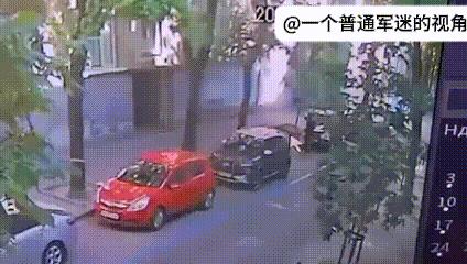 乌克兰西部城市利沃夫，乌克兰民众拍摄到了乌克兰国家安全与国防委员会前秘书和最高拉