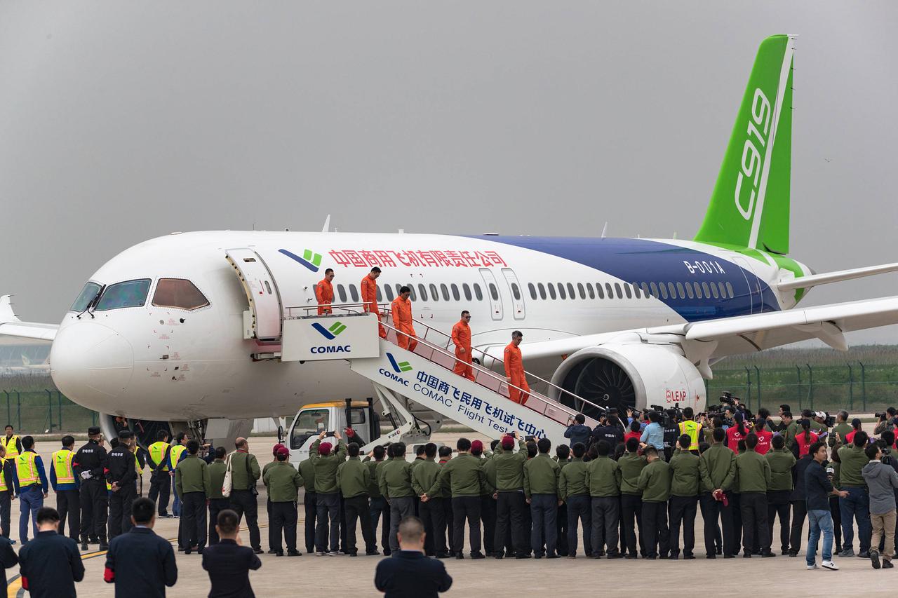 终于拿下了！20架空客新机滞留海外三个月，欧洲终于松口，加速放行C919欧洲适航